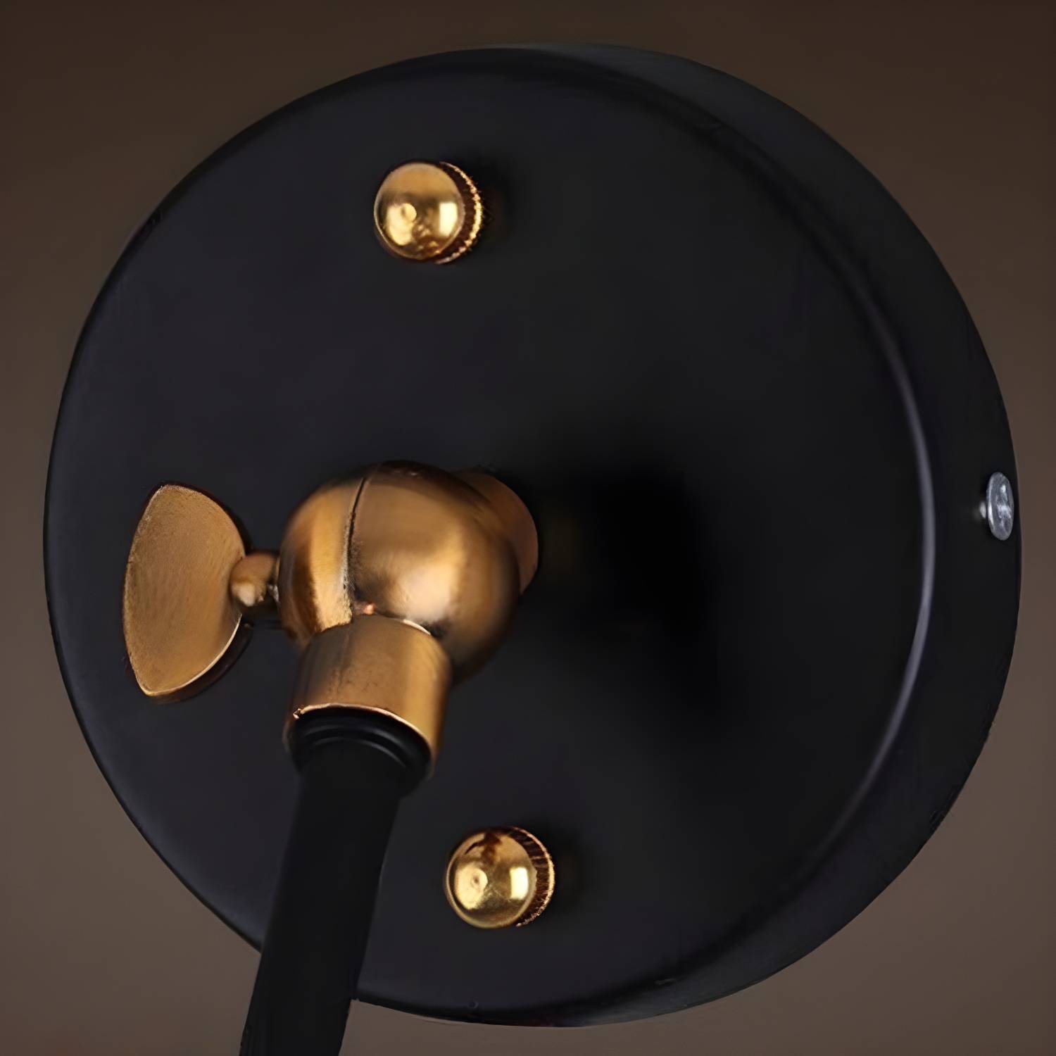 Imported image 8f2b2cb10eef 2204443.jpg