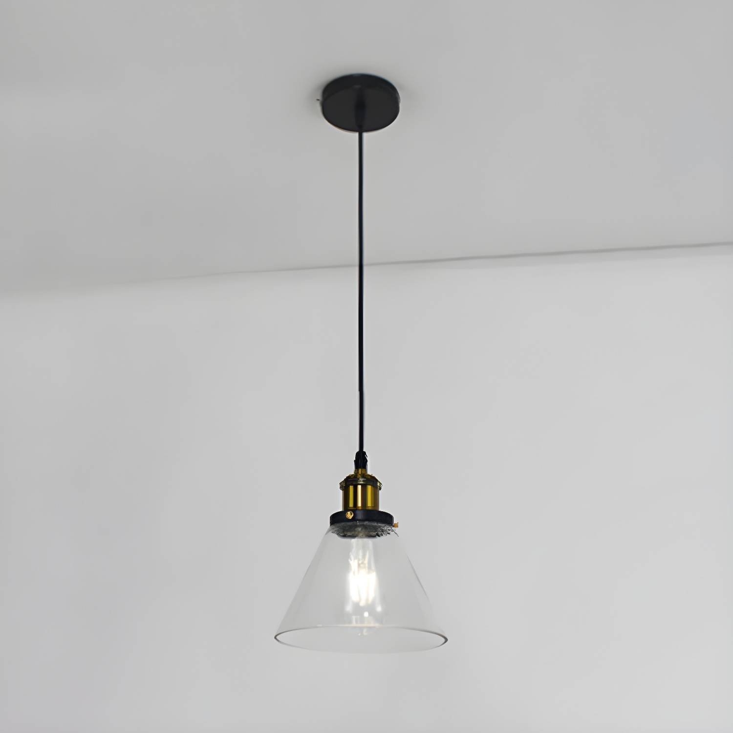 Imported image f9dc8205a266 2618349.jpg