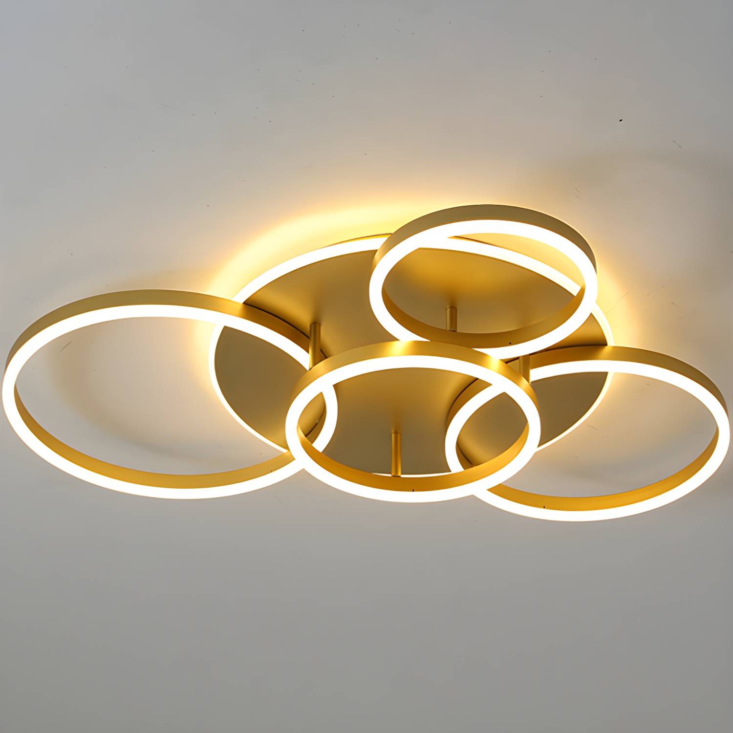 Imported image fc2a8a76ad70 2711079.jpg