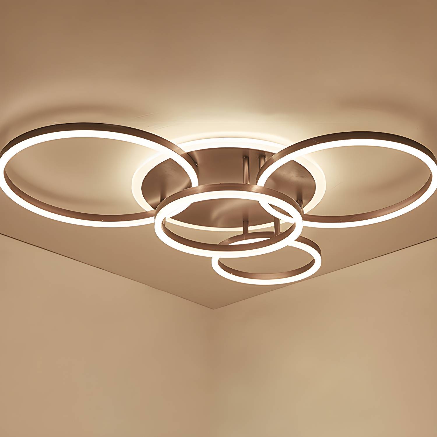 Imported image f19d85fc4937 2711087.jpg
