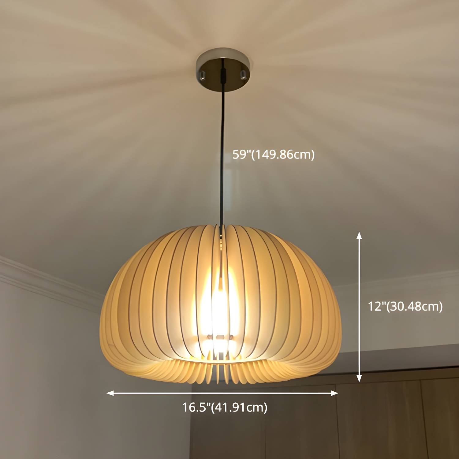 Imported image e93a8b178303 2827671.jpg