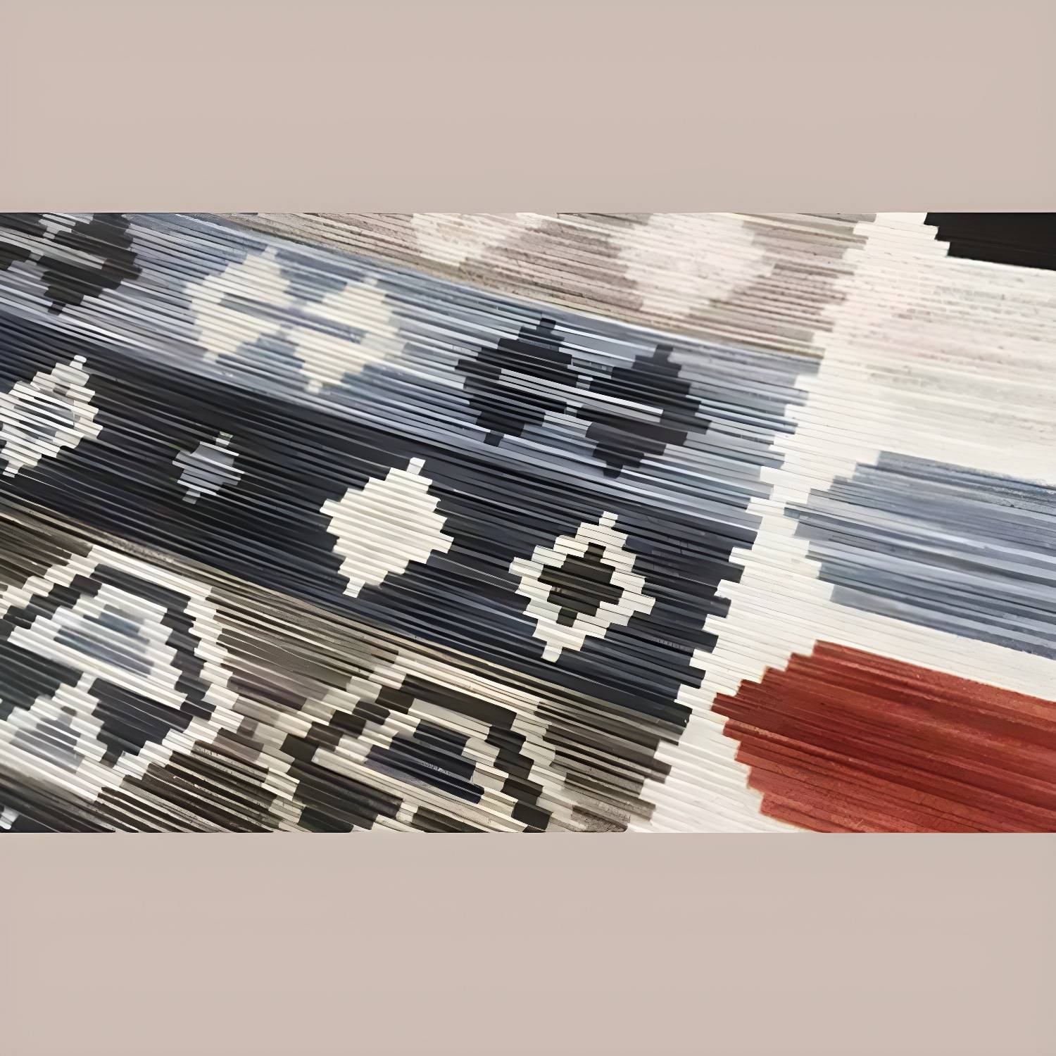 Imported image 8ce31122e702 3117183.jpg