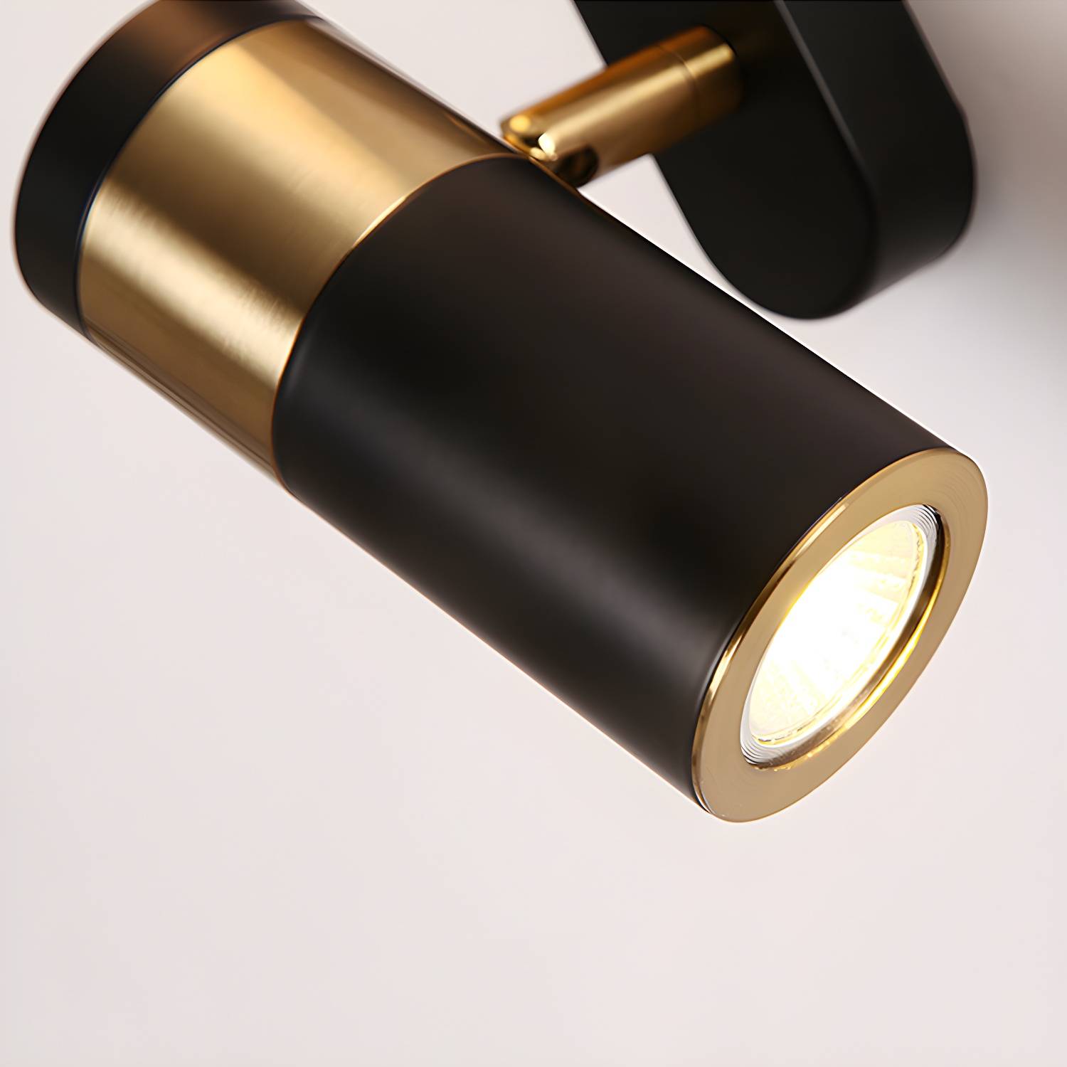 Imported image 5e13d3418ef8 3177600.jpg