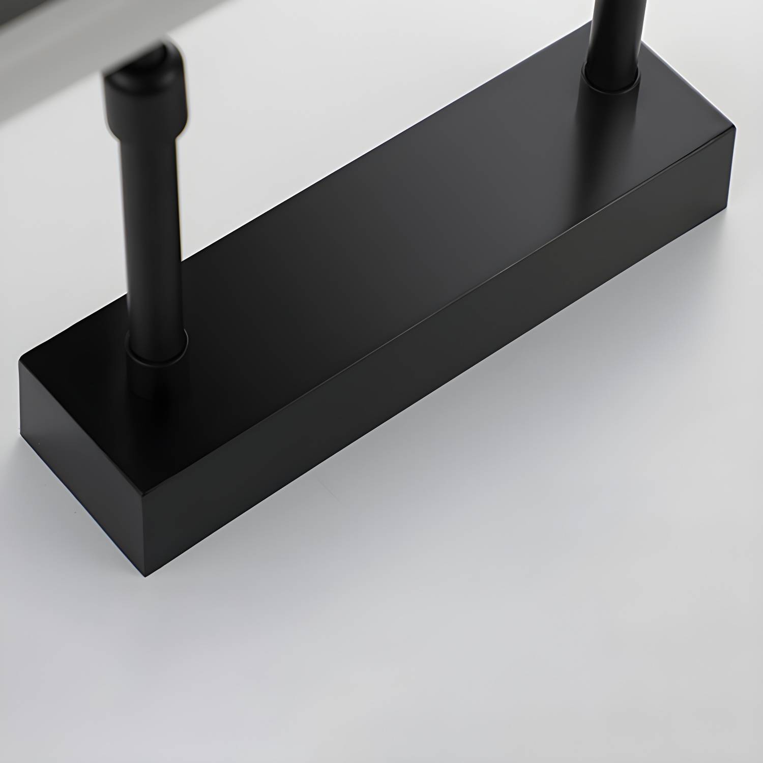 Imported image 8c51a1e841bf 3318055.jpg