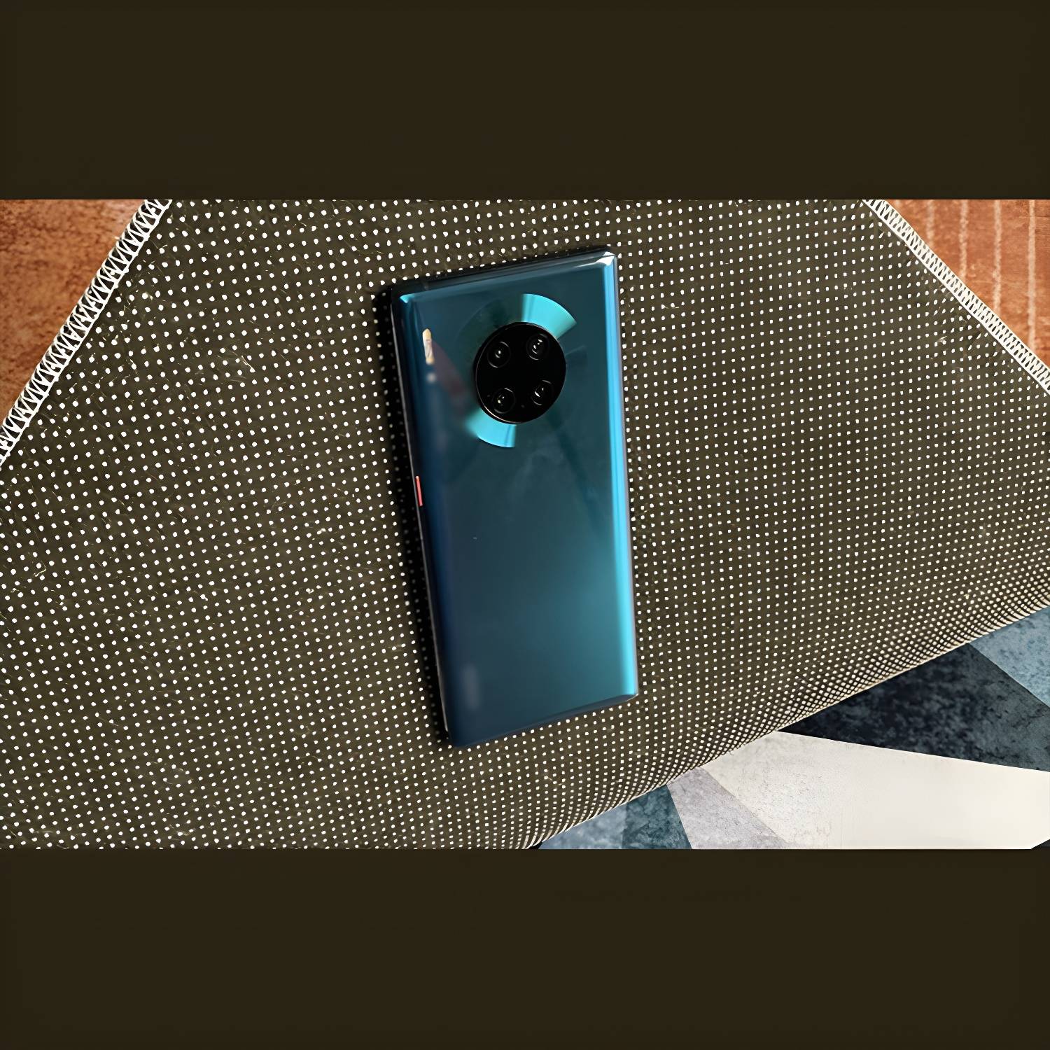 Imported image ec0b3057f377 3440271.jpg