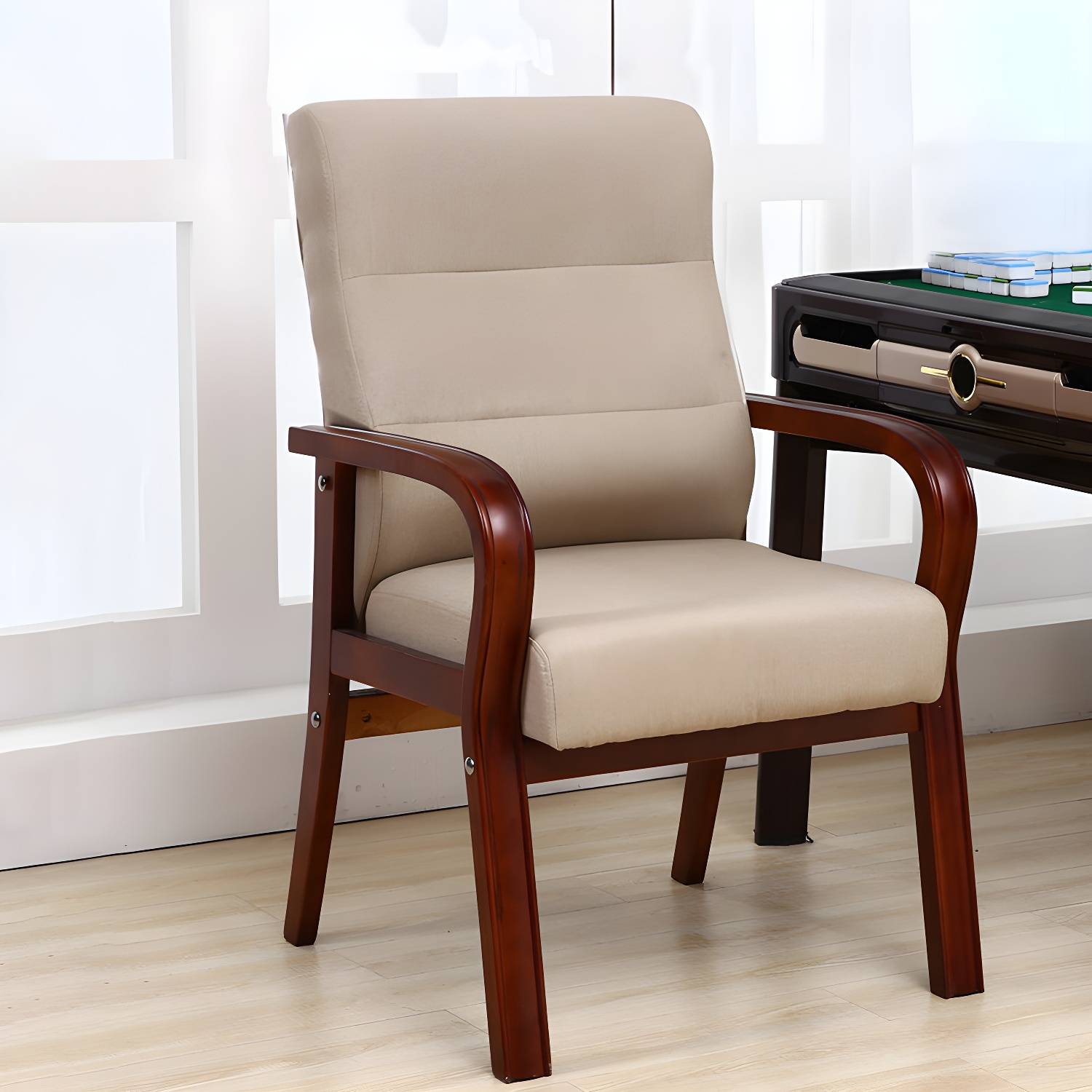 Imported image f5a5e26fa81f 3703703.jpg
