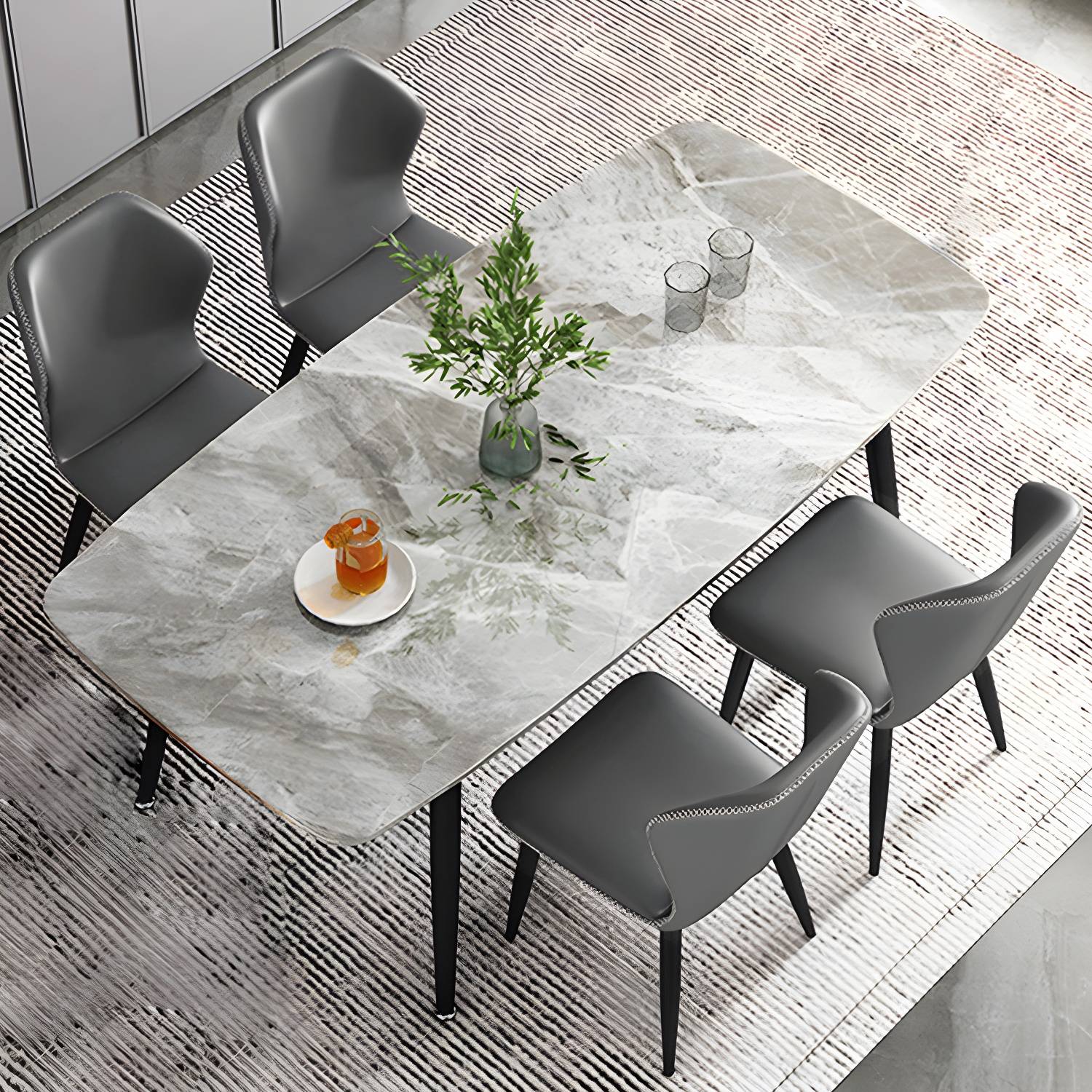 Imported image c2b54c0dcafe 3900702.jpg