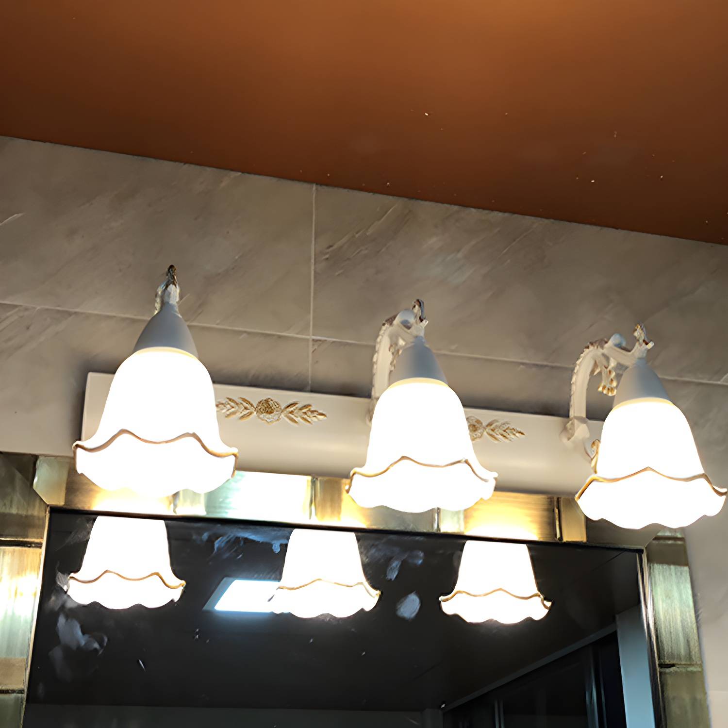 Imported image ef2733309df4 3988197.jpg