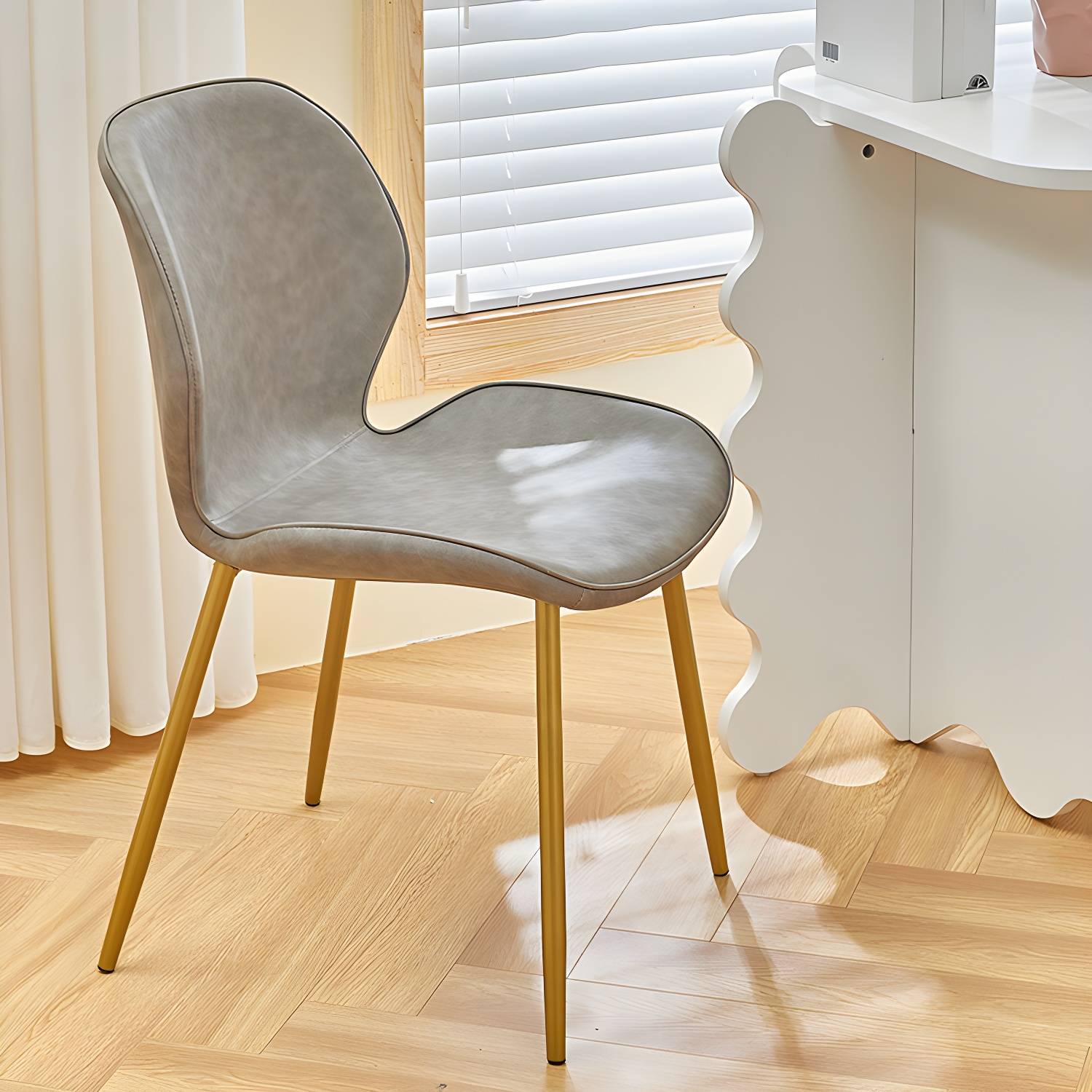 Imported image 87bd42183de8 4098900.jpg