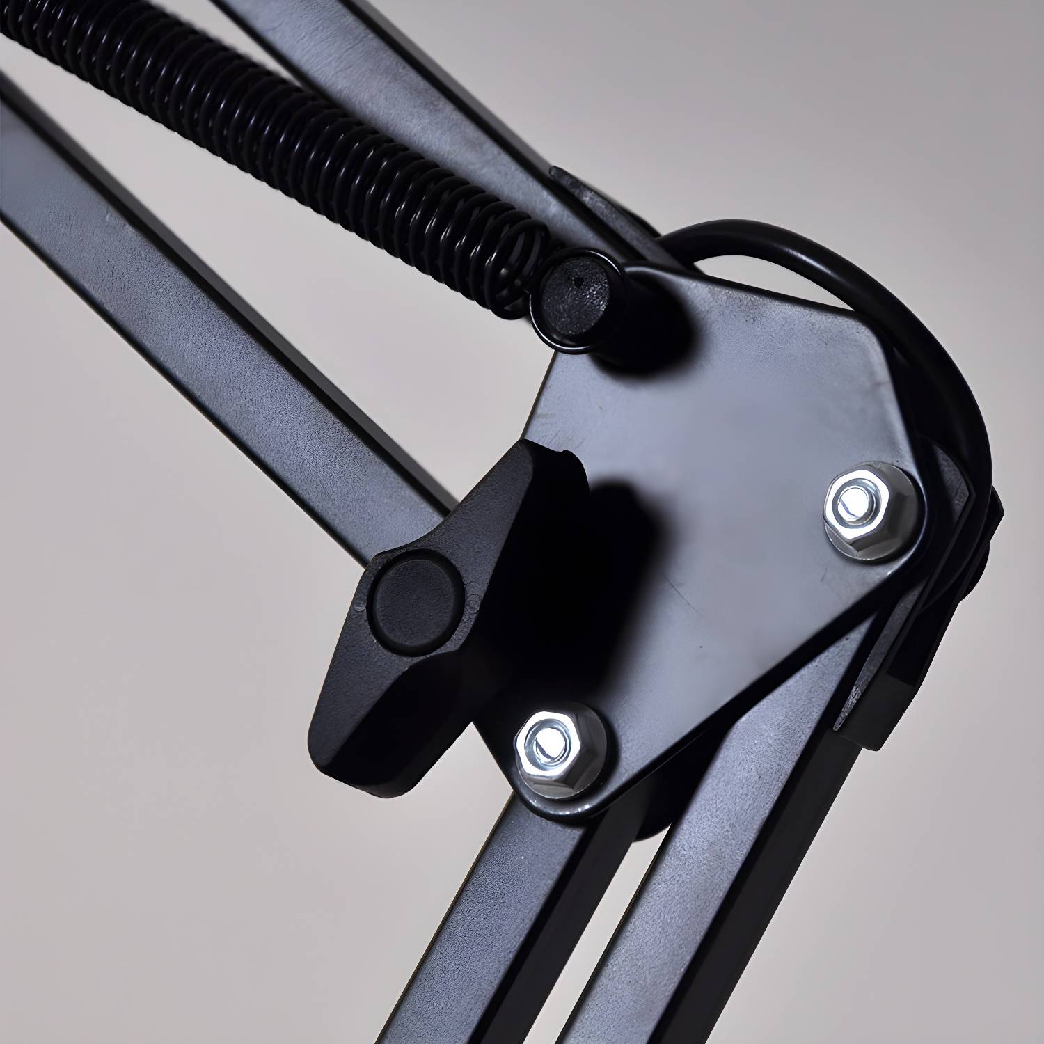 Imported image fca2b1d6d9f8 4100349.jpg