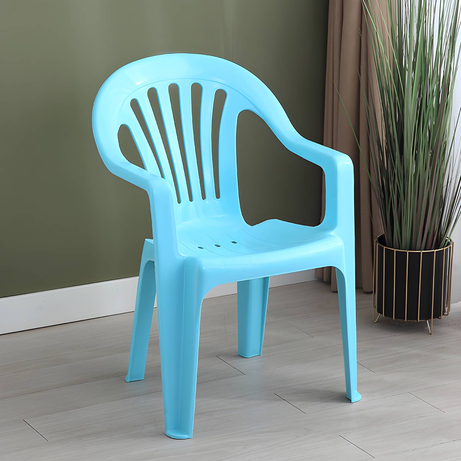Imported image 8e26e458e069 4130594.jpg