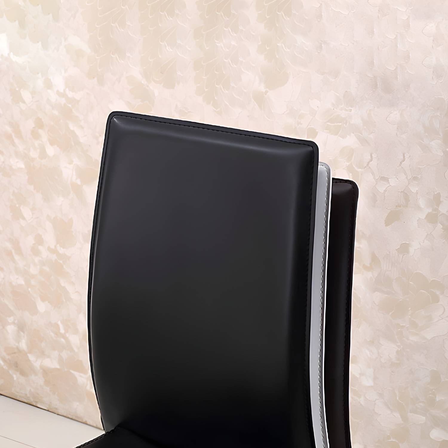 Imported image b84470cf184e 4237619.jpg