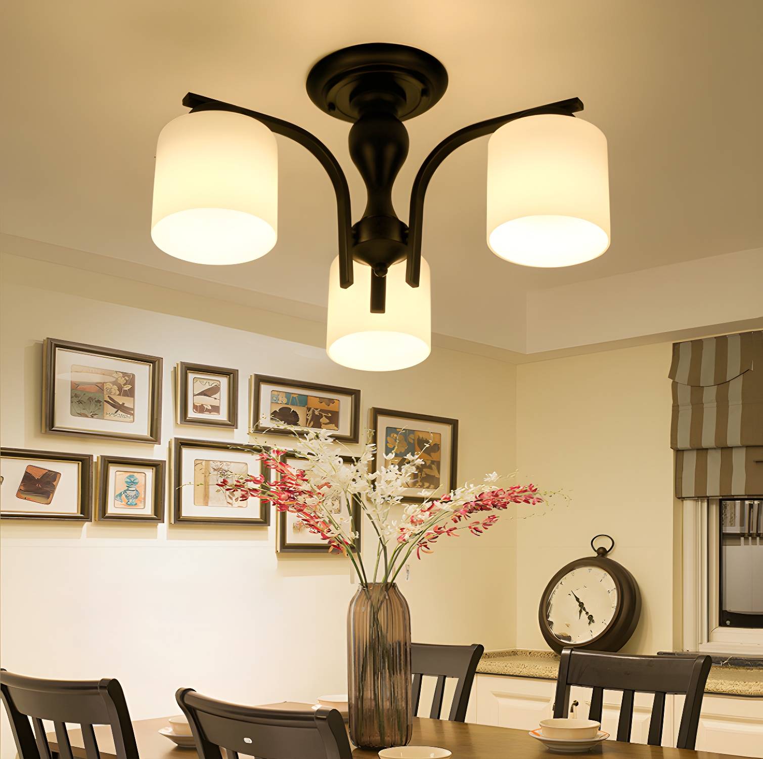 Imported image 4e4fa759fb40 4608701.jpg