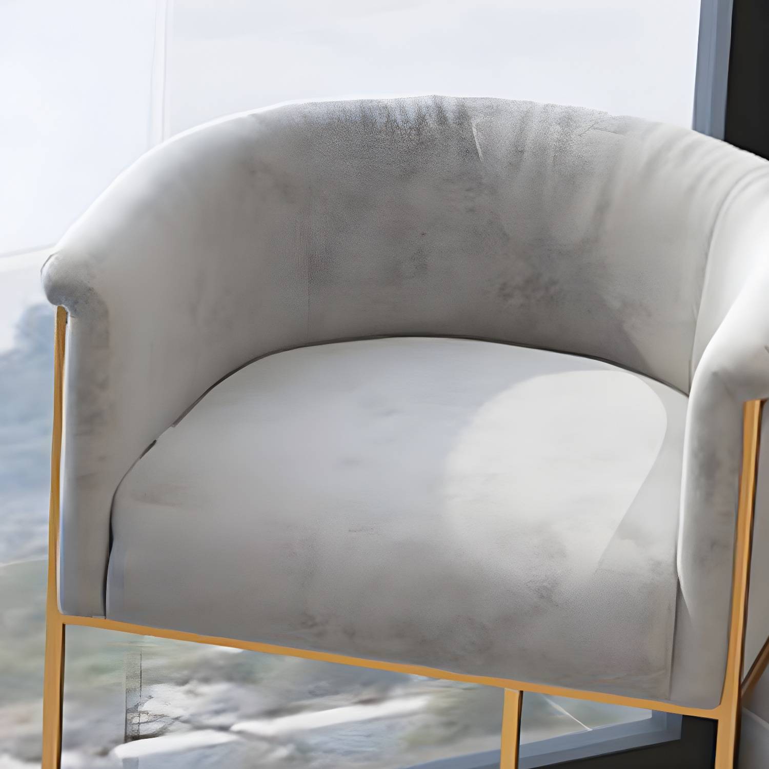 Imported image e61aff58fea6 4780011.jpg