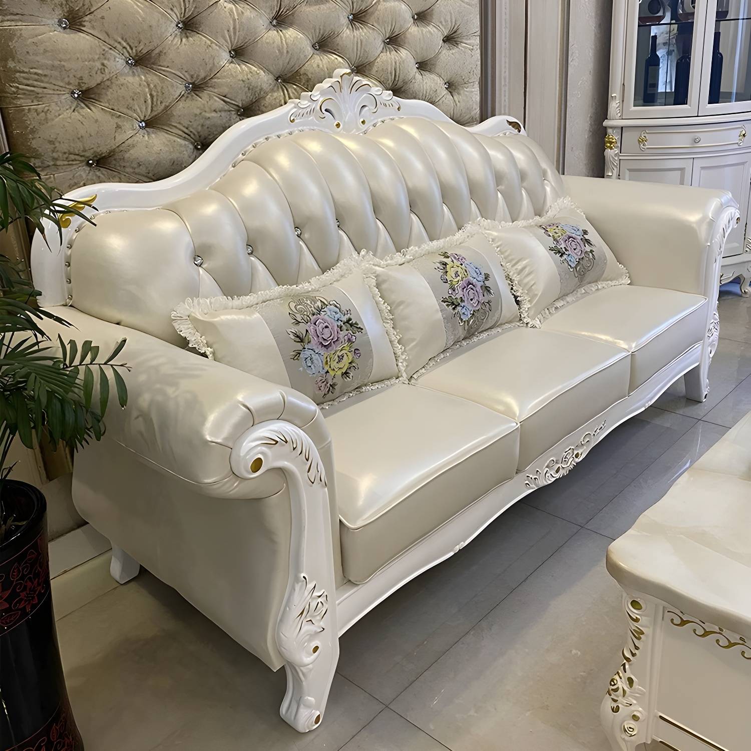 Imported image d8b15e4a9f70 4955302.jpg