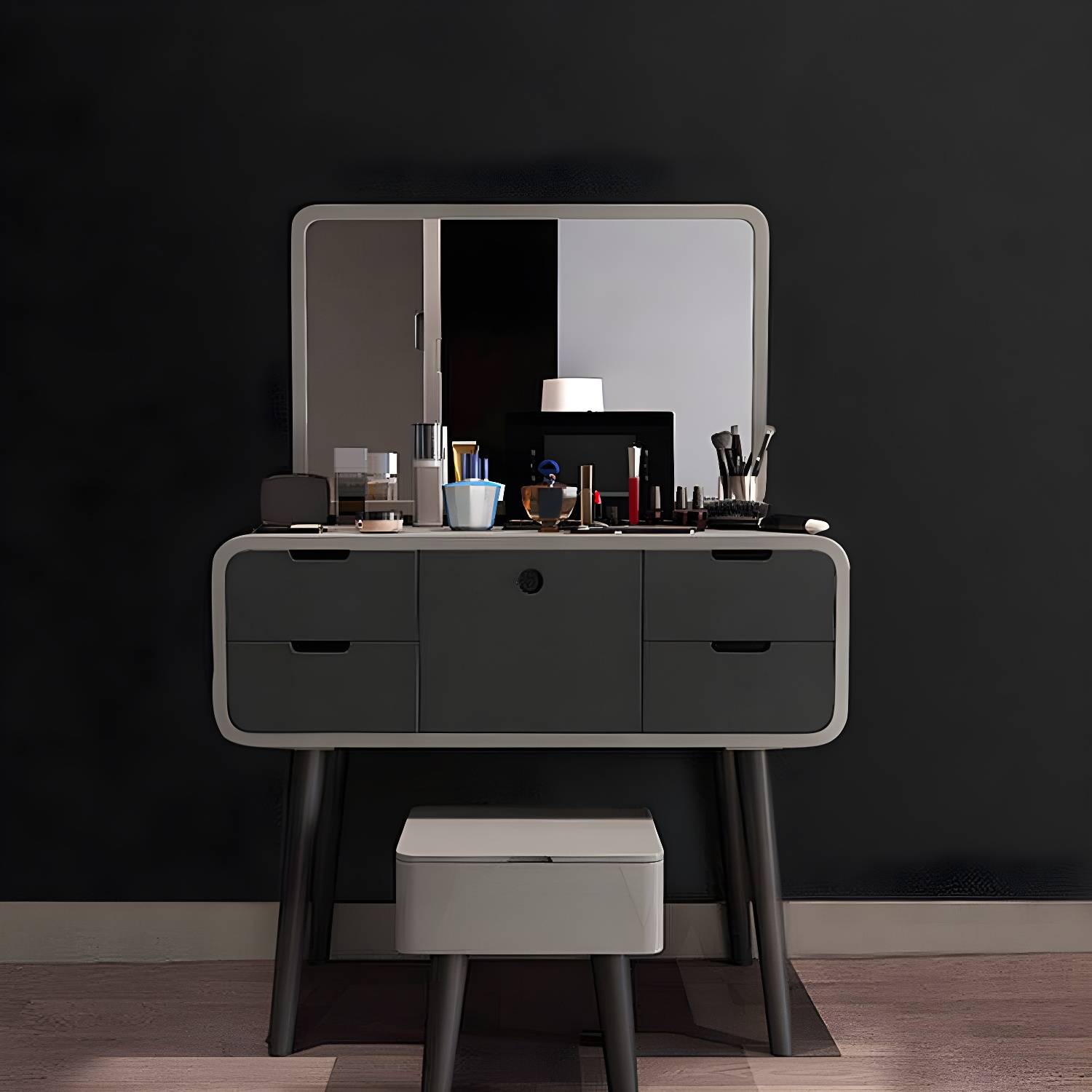 Imported image 7b486bed9867 5223066.jpg