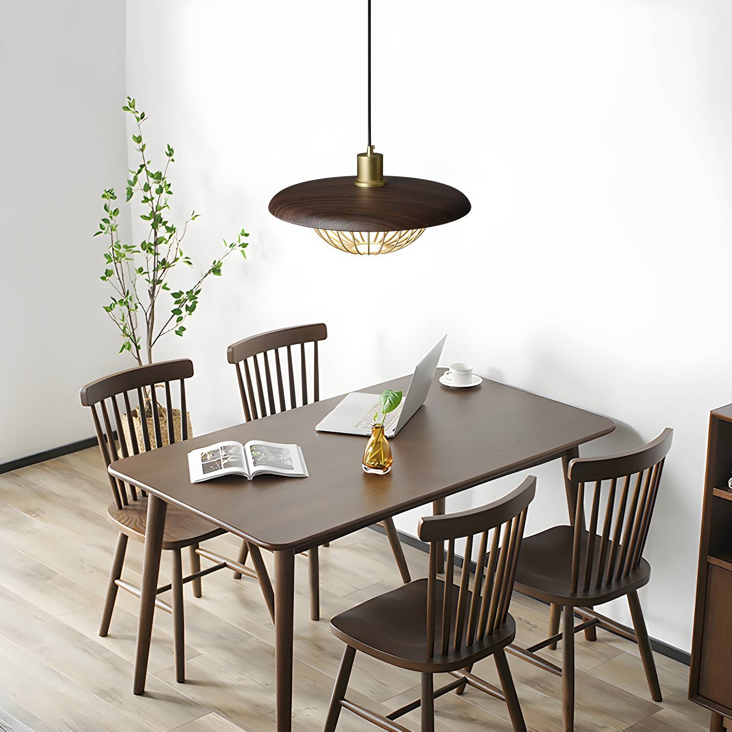 Imported image ae6ec394bb32 5489269.jpg