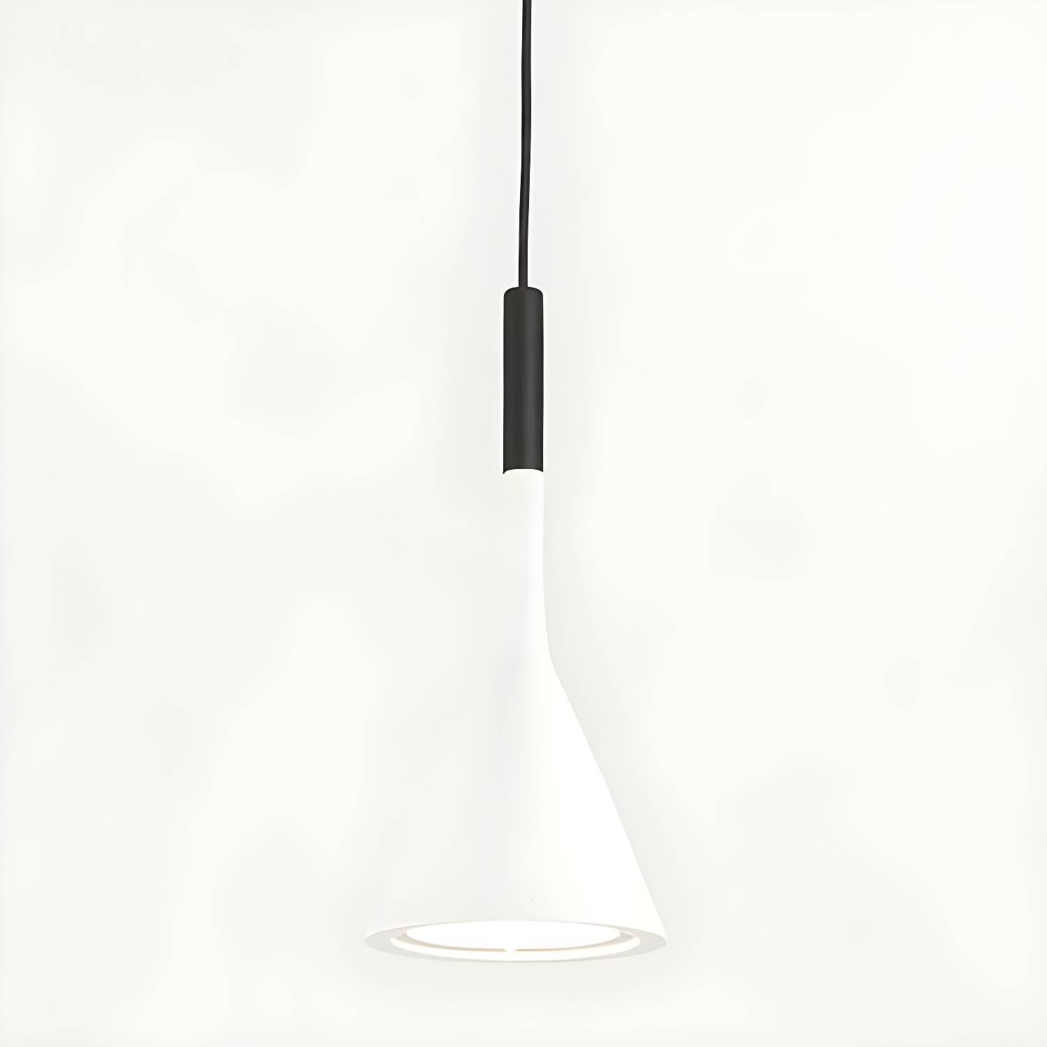 Imported image e8ce8691d8e2 5577844.jpg